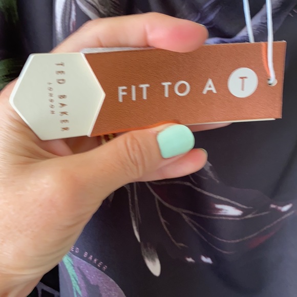 Ted Baker workout top size M - Picture 5 of 5